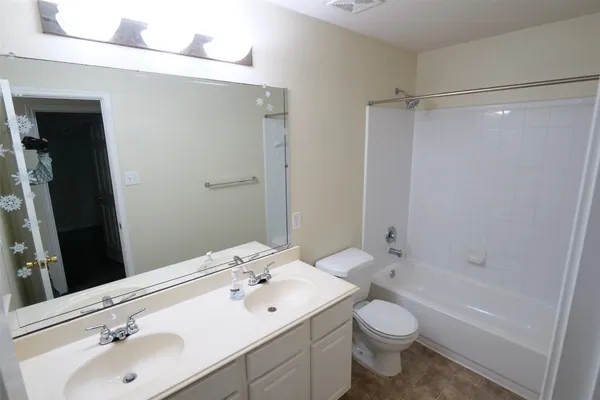 $2,100 | 22314 Spring Crossing Drive, Spring, TX 77373