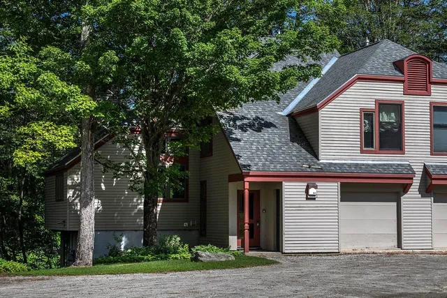 $775,000 | 0 Maple Ridge Road, Unit B2, Winhall, VT 05340