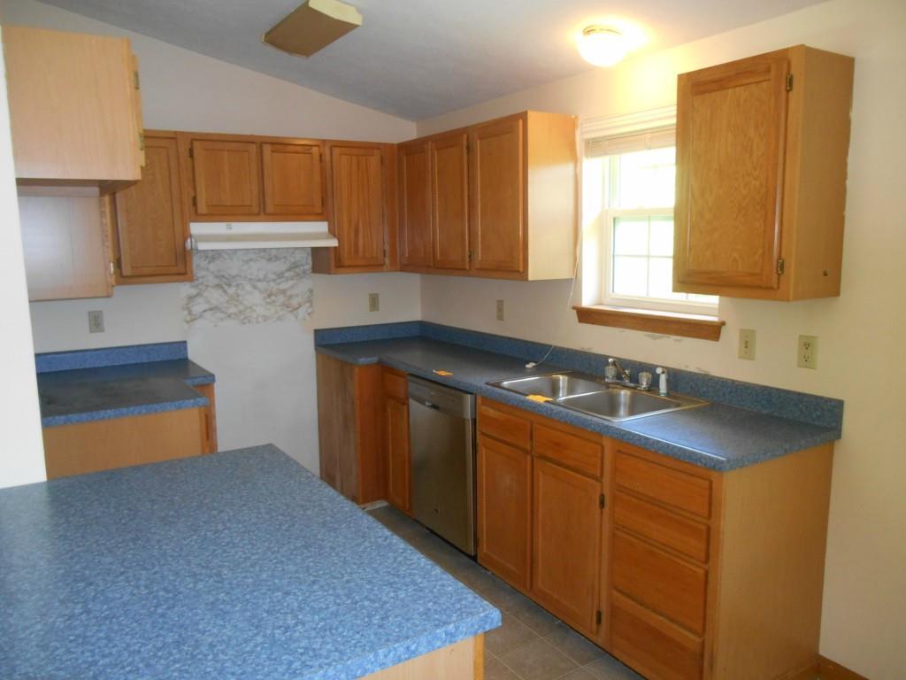 275 Portland Road Gray, ME 04039 - Photo 2 of 9 Photo