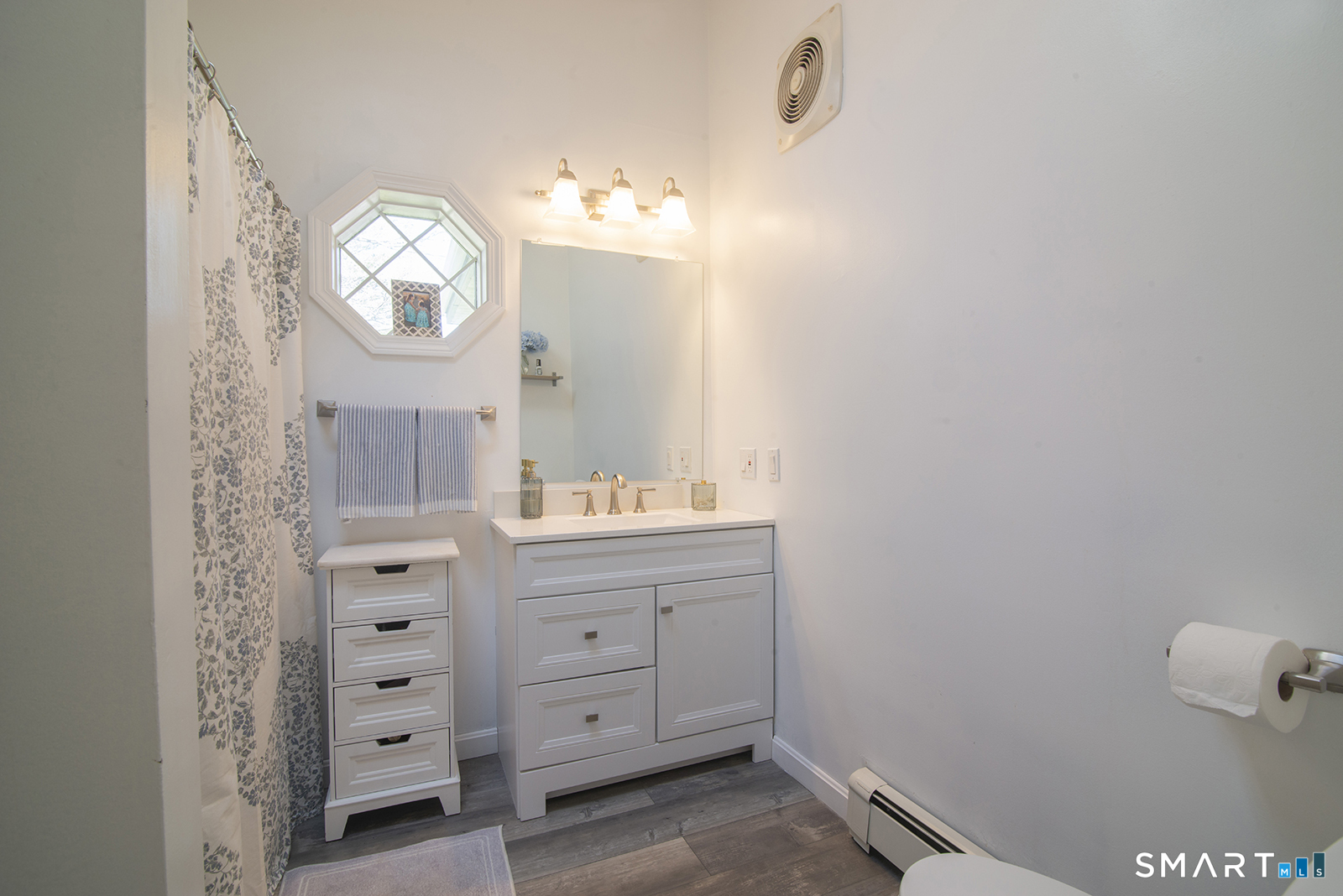 35 Stewart Road Stonington, CT 06379 - Photo 10 of 23