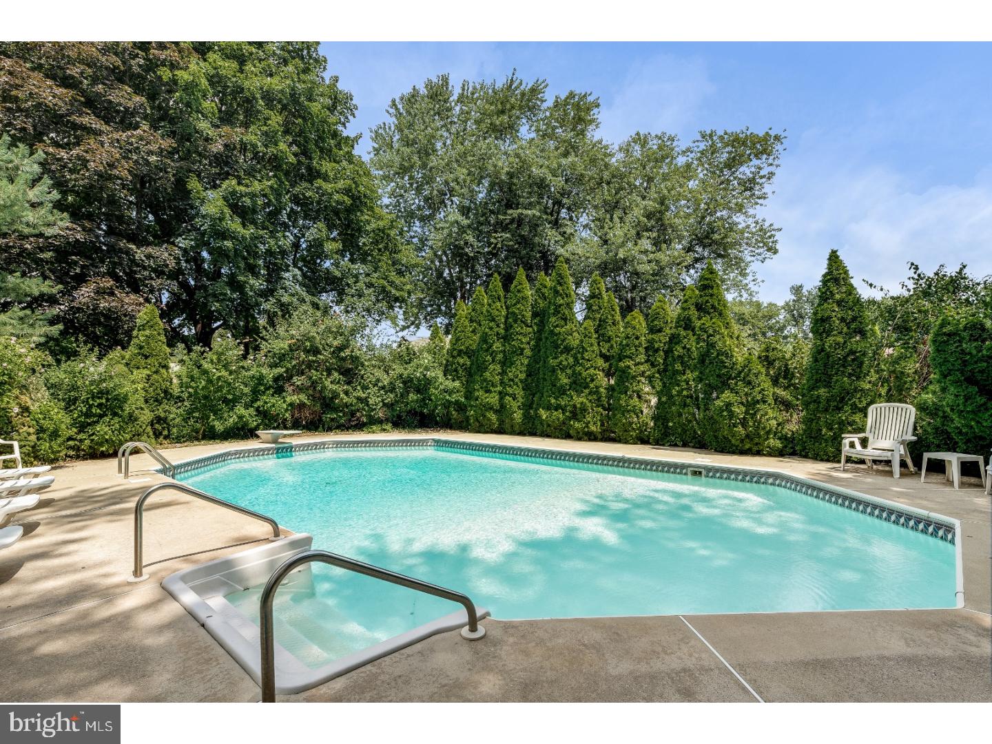 2698 Raven Road Cinnaminson, NJ 08077 - Photo 3 of 25