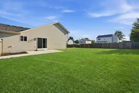$415,000 | 805 Thorn Creek Drive, Joliet, IL 60436