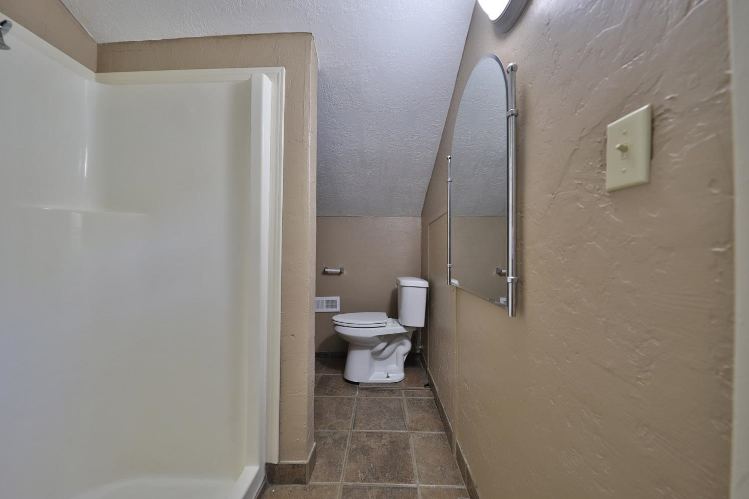 707 Baker Road Martin, TN 38237 - Photo 25 of 32 a bathroom with a toilet