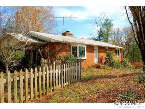 722 Old Fort Road Fairview, NC 28730 - Photo 1 of 20 Gallery Image 1