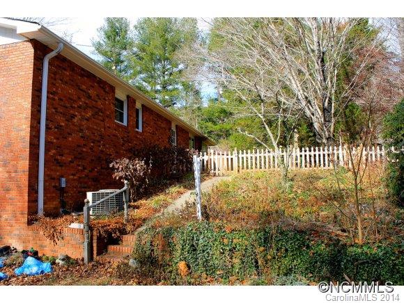 722 Old Fort Road Fairview, NC 28730 - Photo 20 of 20 Gallery Image 20