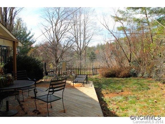 722 Old Fort Road Fairview, NC 28730 - Photo 6 of 20 Gallery Image 6