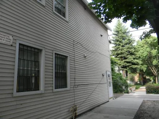 $2,600 | 2835 North Racine Avenue, Unit 1R, Chicago, IL 60657