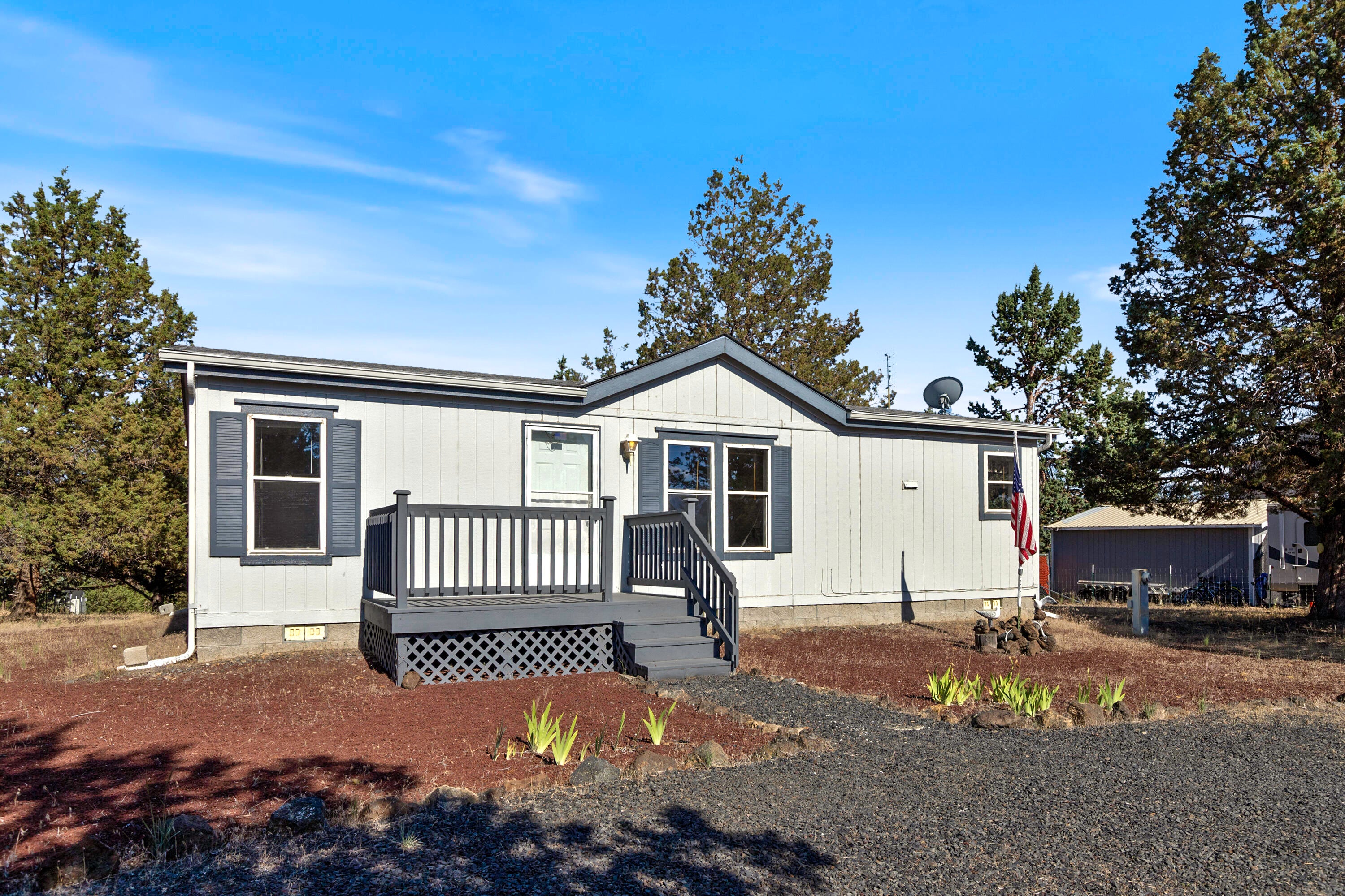 14045 Southwest Ridge Place Terrebonne, OR 97760 - Photo 2 of 27 14045 SW Ridge Pl -1
