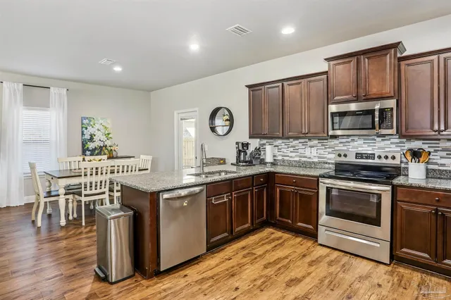 $429,999 | 3674 Hawks Landing Circle, Pace, FL 32571