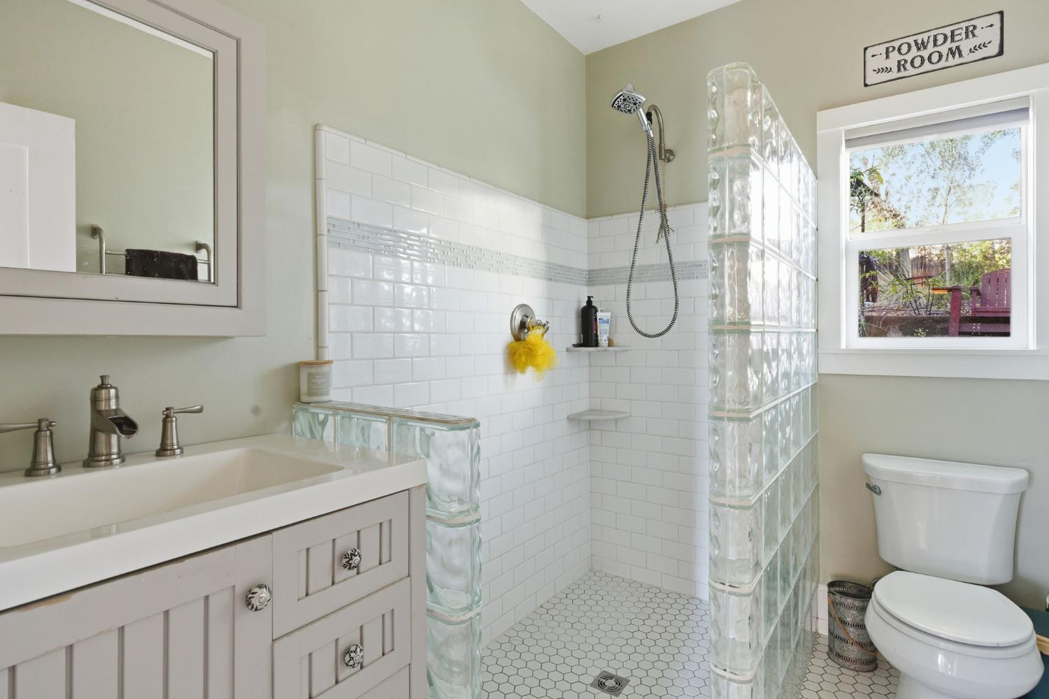 419 Rex Avenue Jackson, CA 95642 - Photo 18 of 46