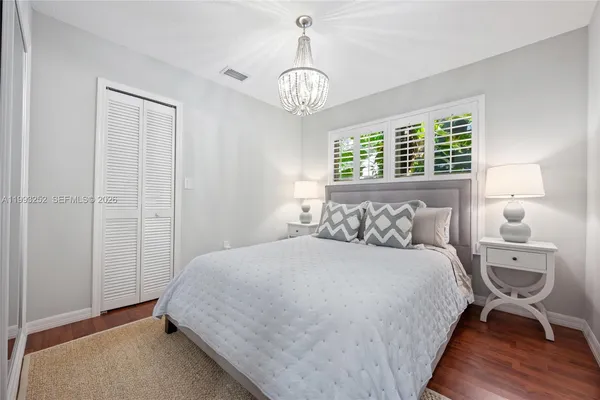 $1,399,000 | 3274 Gifford Lane, Miami, FL 33133