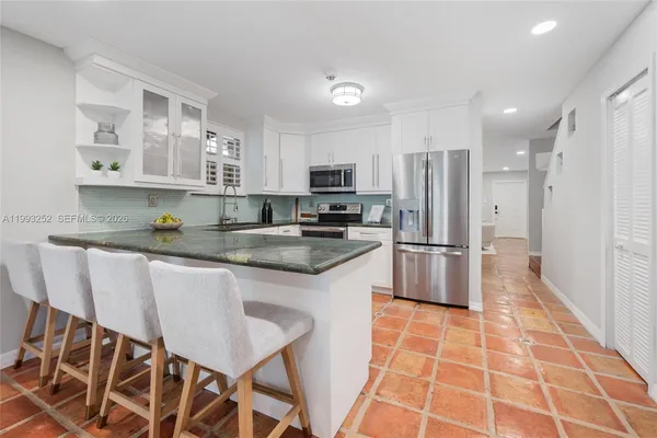 $1,399,000 | 3274 Gifford Lane, Miami, FL 33133