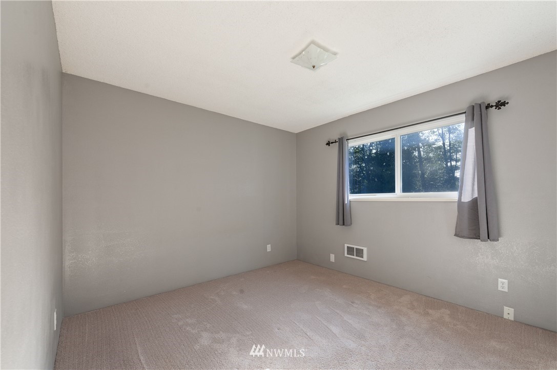821 Granada Road Aberdeen, WA 98520 - Photo 14 of 24 Gallery Image 14