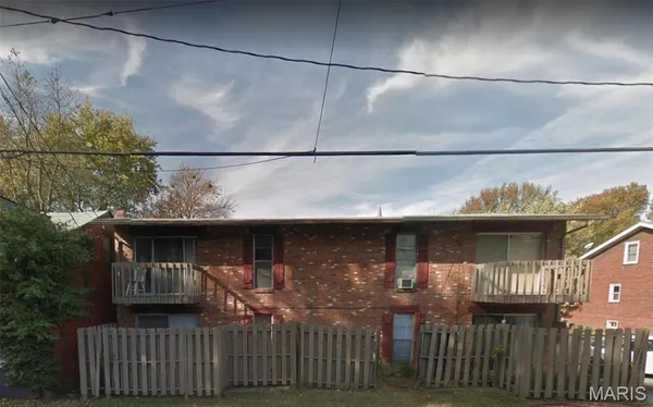 $750 | 229 South Church Street, Unit C, Belleville, IL 62220
