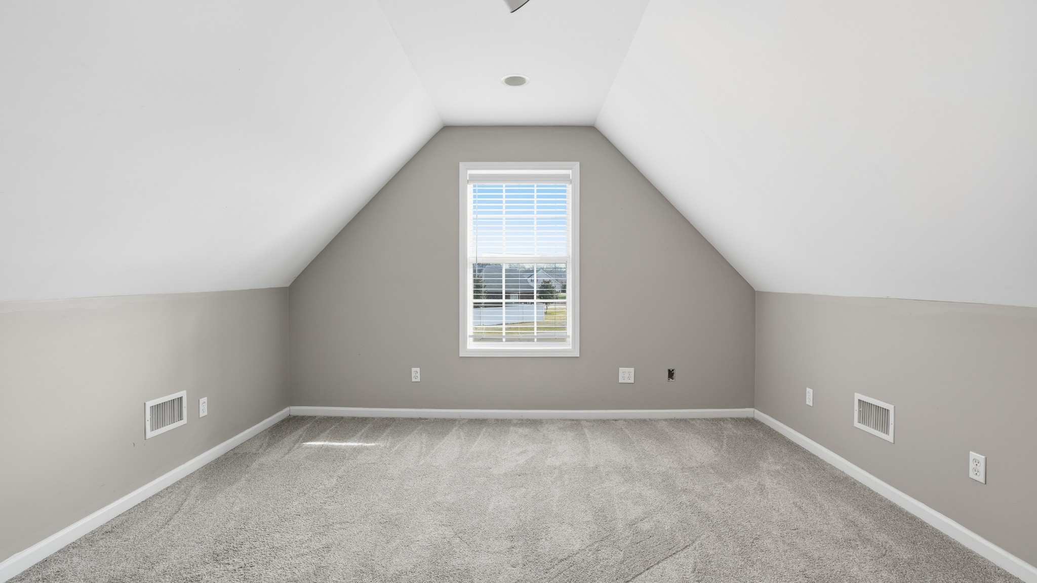 133 Riley Creek Road Tullahoma, TN 37388 - Photo 27 of 42 an empty room with a window