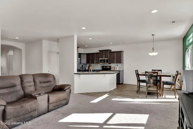 $520,000 | 16167 North Hadley Loop, Rathdrum, ID 83858