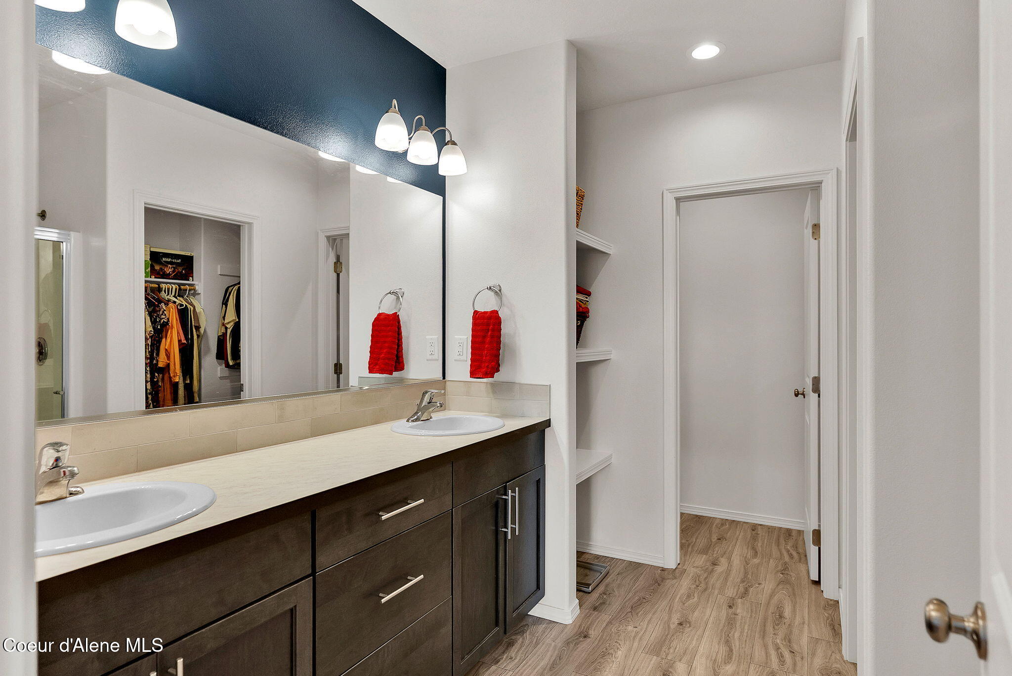 16167 North Hadley Loop Rathdrum, ID 83858 - Photo 31 of 46 Primary Bathroom