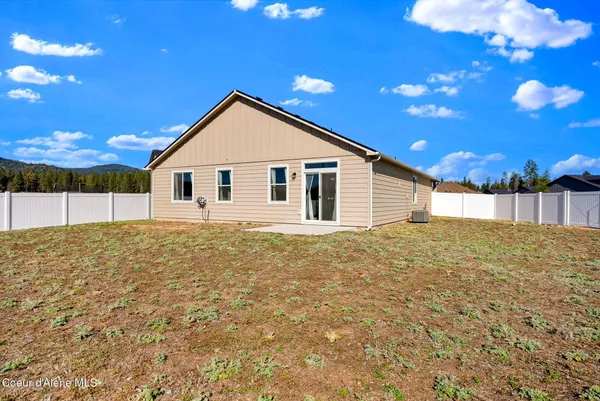 $520,000 | 16167 North Hadley Loop, Rathdrum, ID 83858