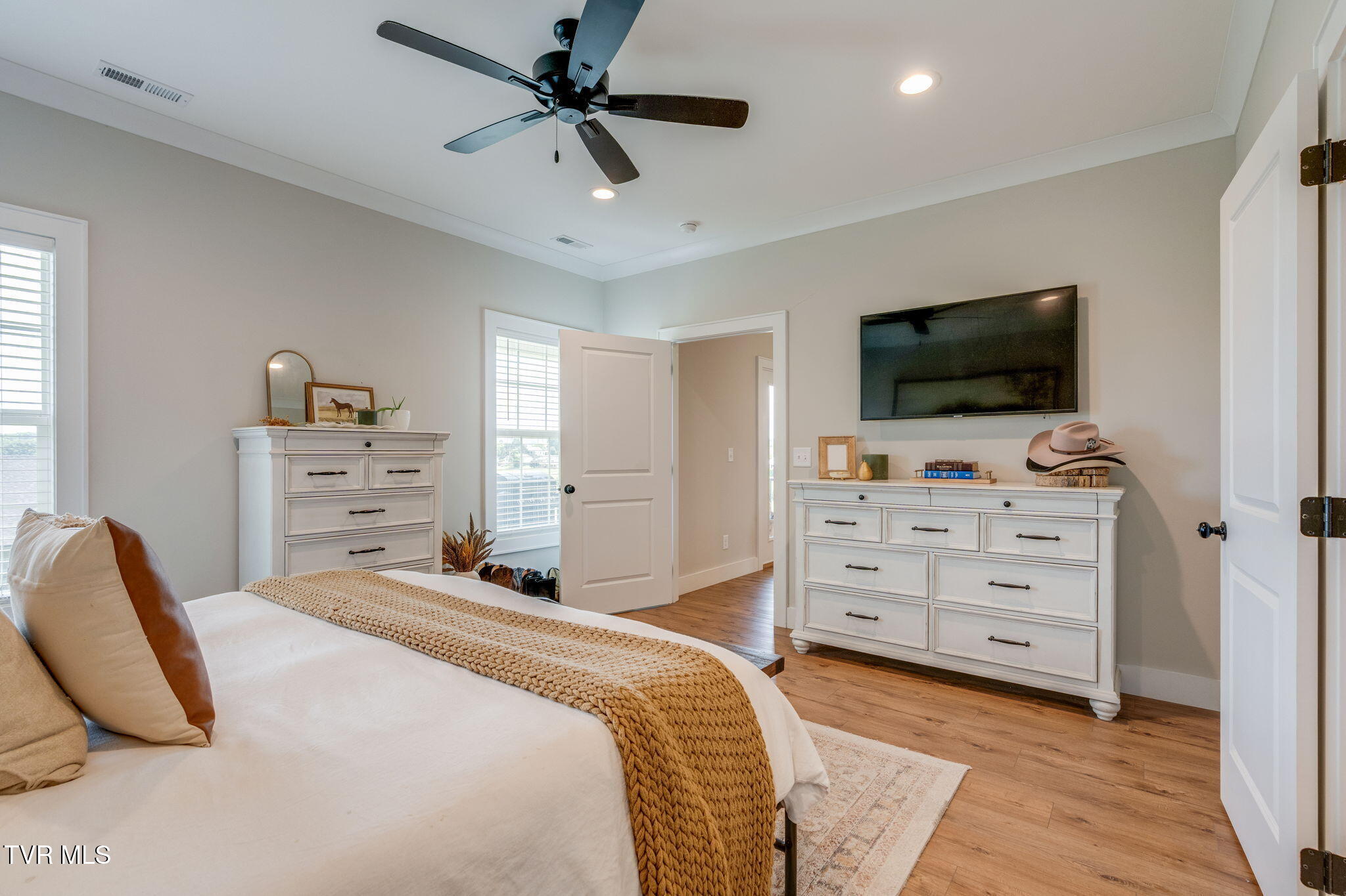 122 Bob Ford Road Jonesborough, TN 37659 - Photo 16 of 36 014