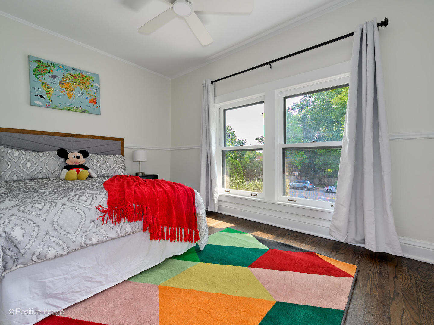 1137 Willow Road Winnetka, IL 60093 - Photo 15 of 31 a room with furniture and a window