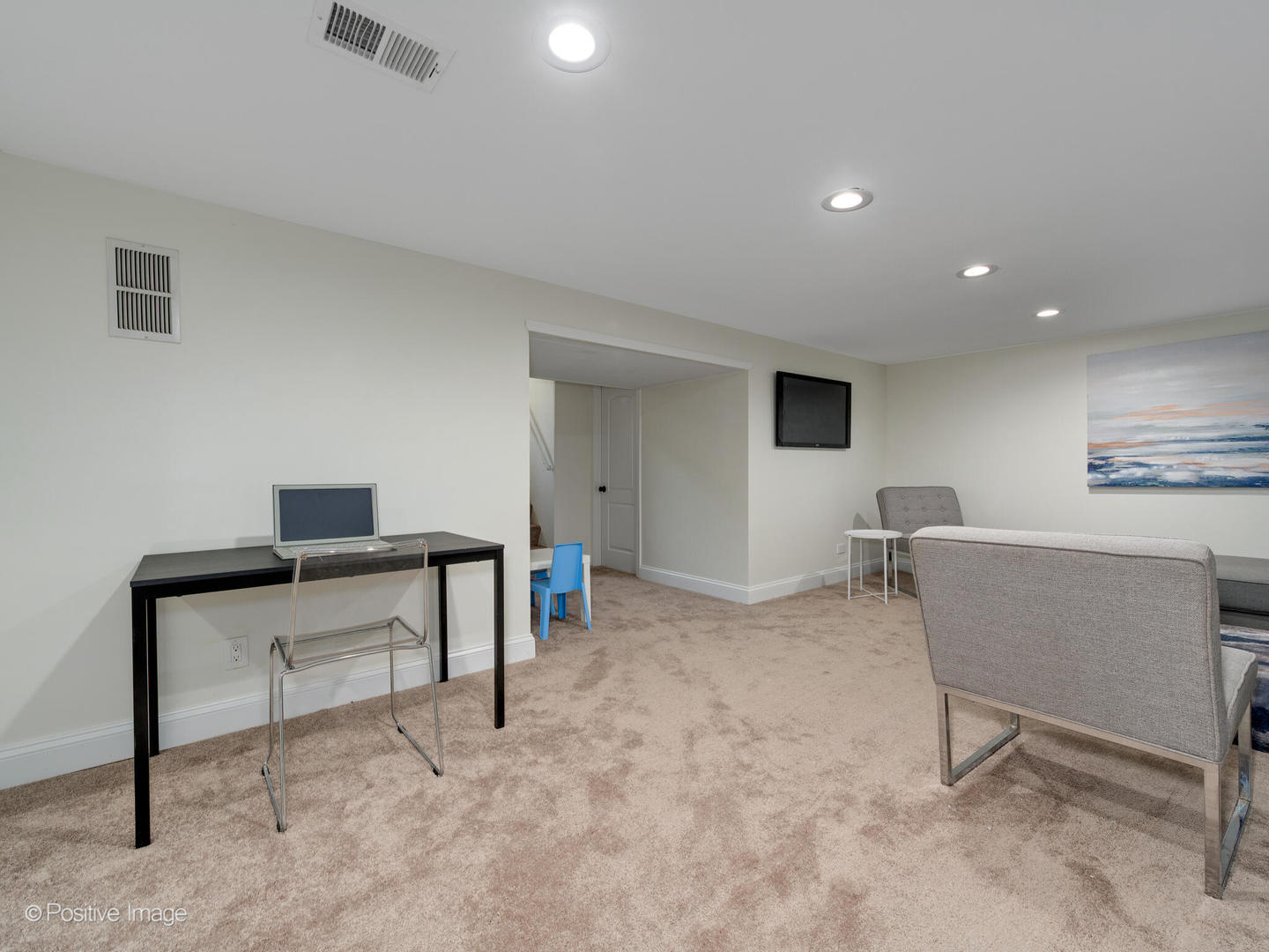 1137 Willow Road Winnetka, IL 60093 - Photo 24 of 31 a workspace with furniture and window