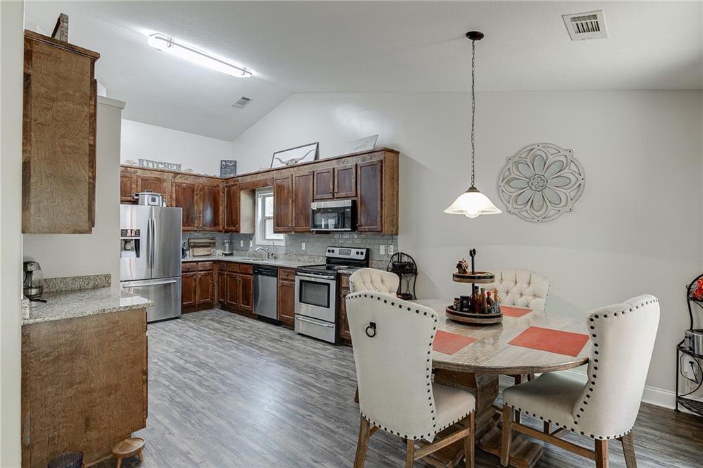 61 Graham Crossing Winder, GA 30680 - Photo 16 of 40