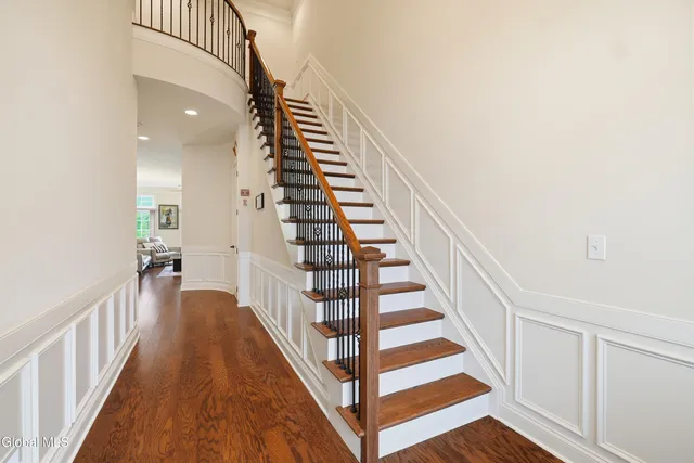 $625,000 | 62 Cambridge Way, Colonie, NY 12110