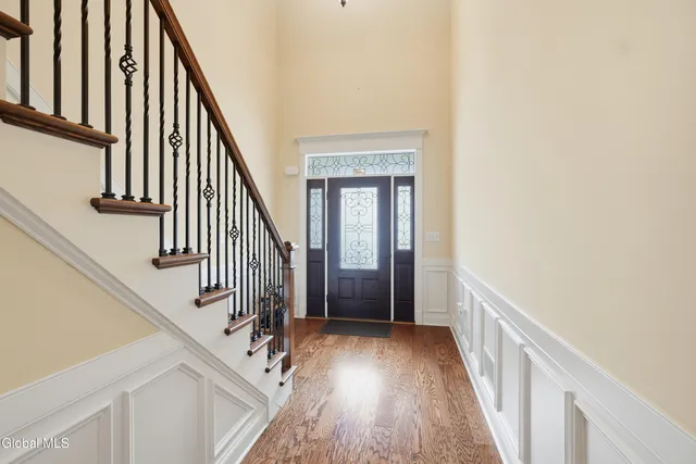 $625,000 | 62 Cambridge Way, Colonie, NY 12110