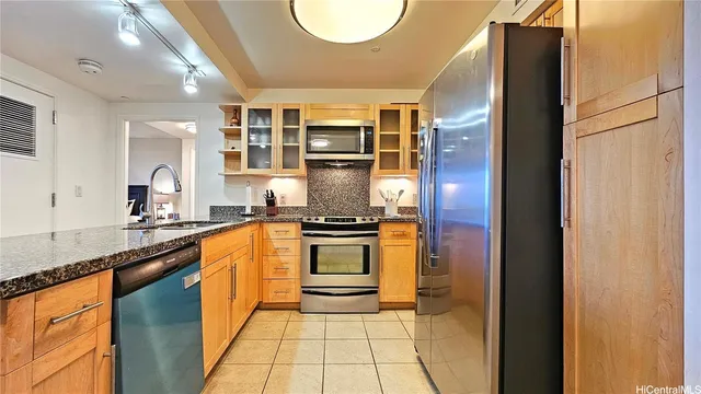 $810,000 | 600 Queen Street, Unit 1405, Honolulu, HI 96813