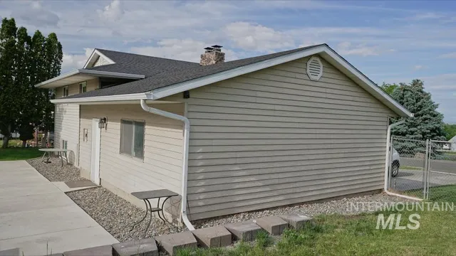 $450,000 | 2770 Rainier Street, Clarkston, WA 99403