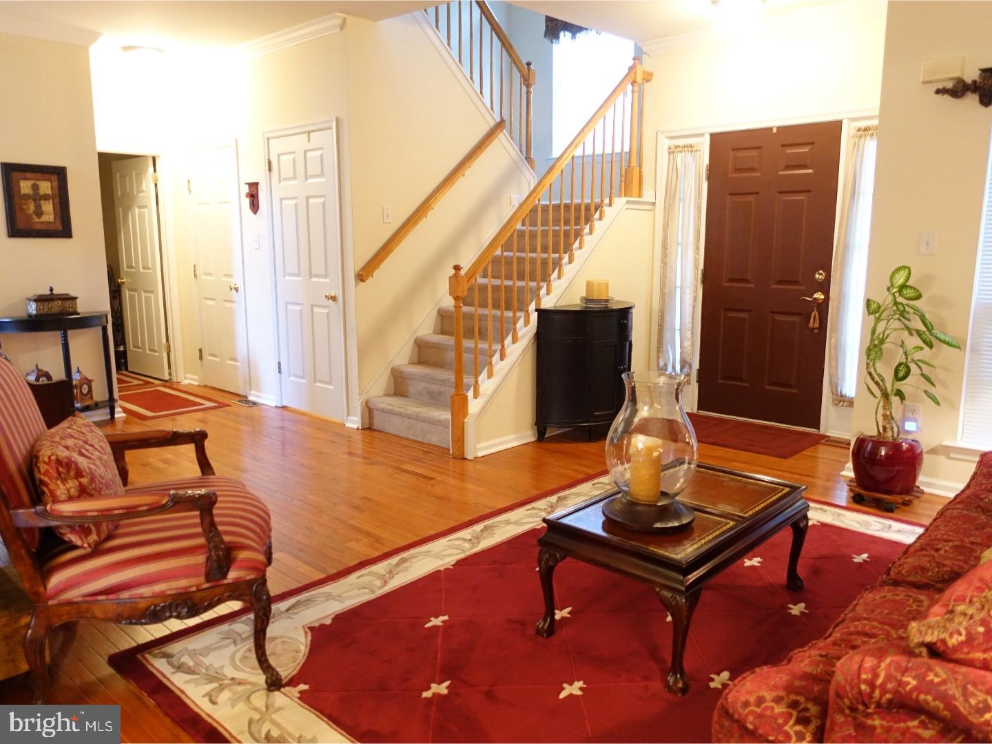 53 Windingbrook Road Bordentown, NJ 08505 - Photo 4 of 25 Living Room