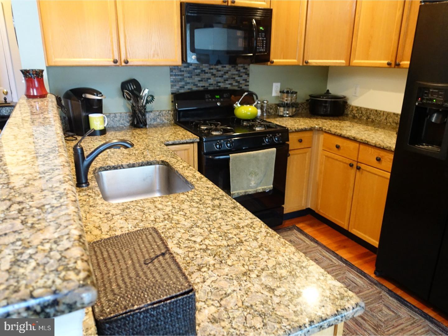 53 Windingbrook Road Bordentown, NJ 08505 - Photo 8 of 25 Kitchen