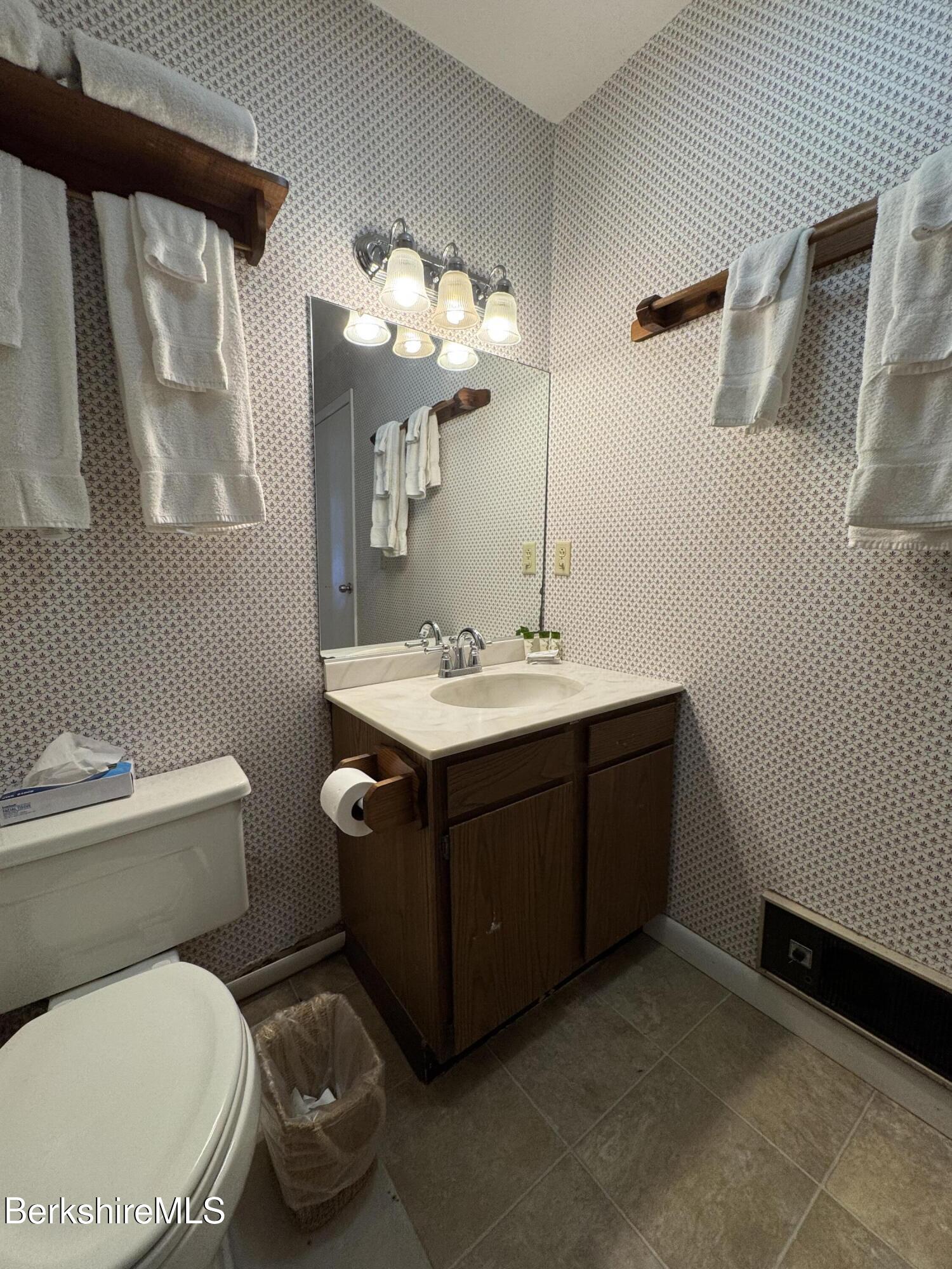 37 Corey Road, Unit 25 Hancock, MA 01237 - Photo 15 of 36 IMG_2144