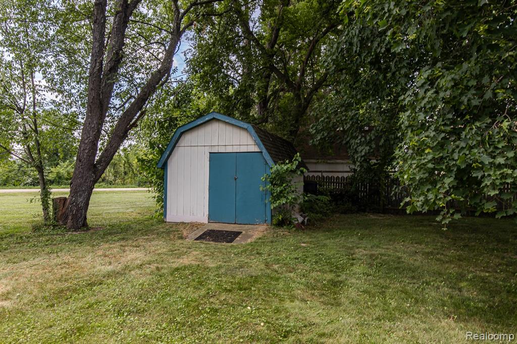 3311 Thomas Road Oxford, MI 48371 - Photo 40 of 42 Gallery Image 40