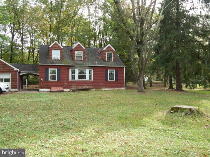 3140 Pennypack Road Hatboro, PA 19040 - Photo 3 of 11 Exterior Back