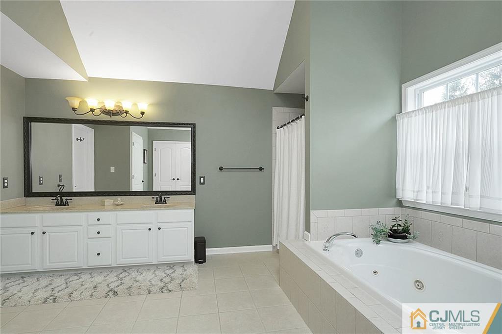 238 Rhode Hall Road Monroe Township, NJ 08831 - Photo 18 of 25 Gallery Image 18