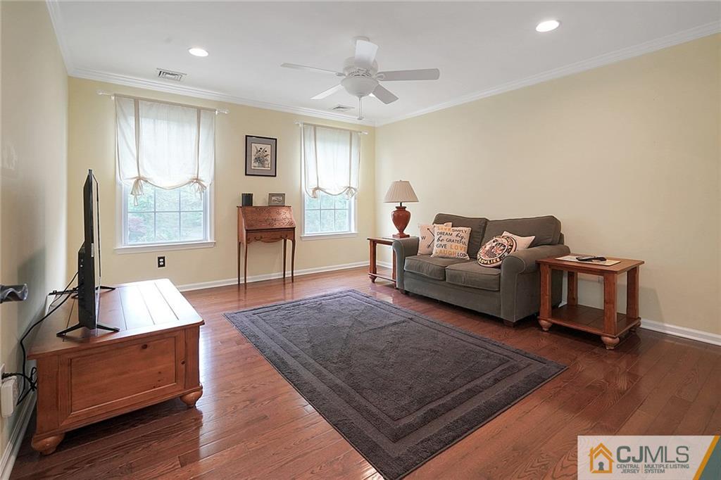 238 Rhode Hall Road Monroe Township, NJ 08831 - Photo 20 of 25 Gallery Image 20