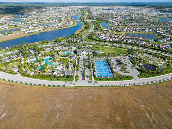 $3,400 | 16401 Millenium Court, Westlake, FL 33470