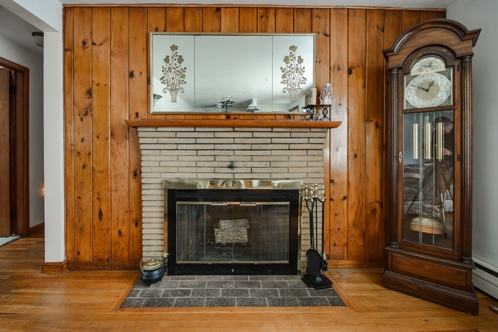 43 Curtis Road Framingham, MA 01702 - Photo 4 of 16 Gallery Image 4