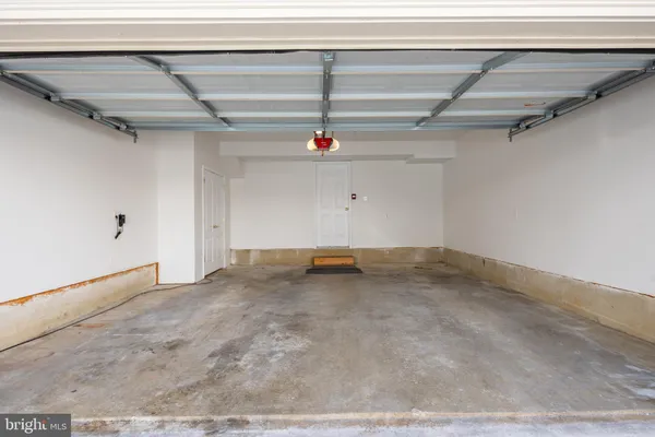 $3,500 | 10252 Rutland Round Road, Unit 16, Columbia, MD 21044