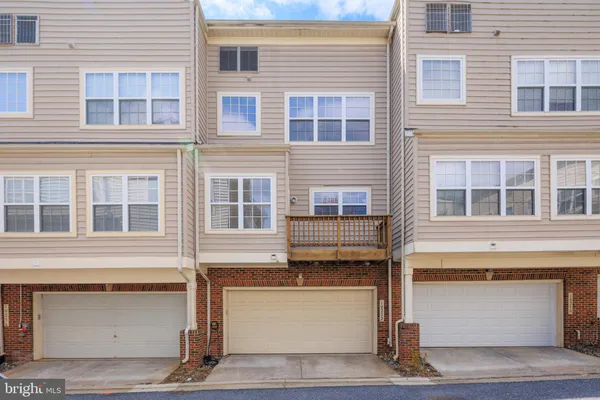 $3,500 | 10252 Rutland Round Road, Unit 16, Columbia, MD 21044