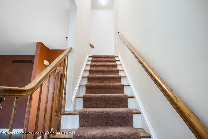 1317 Ridge Avenue Manahawkin, NJ 08050 - Photo 34 of 69 Upstairs