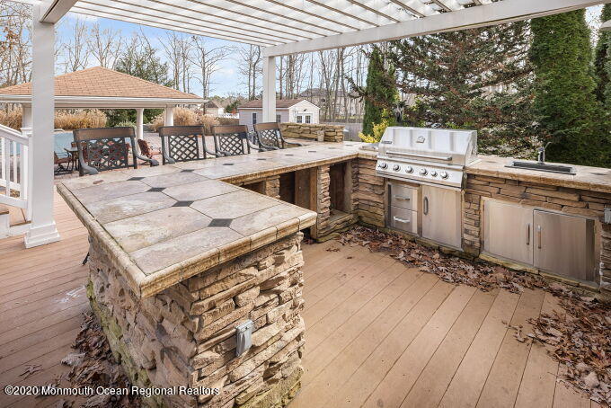 1317 Ridge Avenue Manahawkin, NJ 08050 - Photo 58 of 69 BBQ