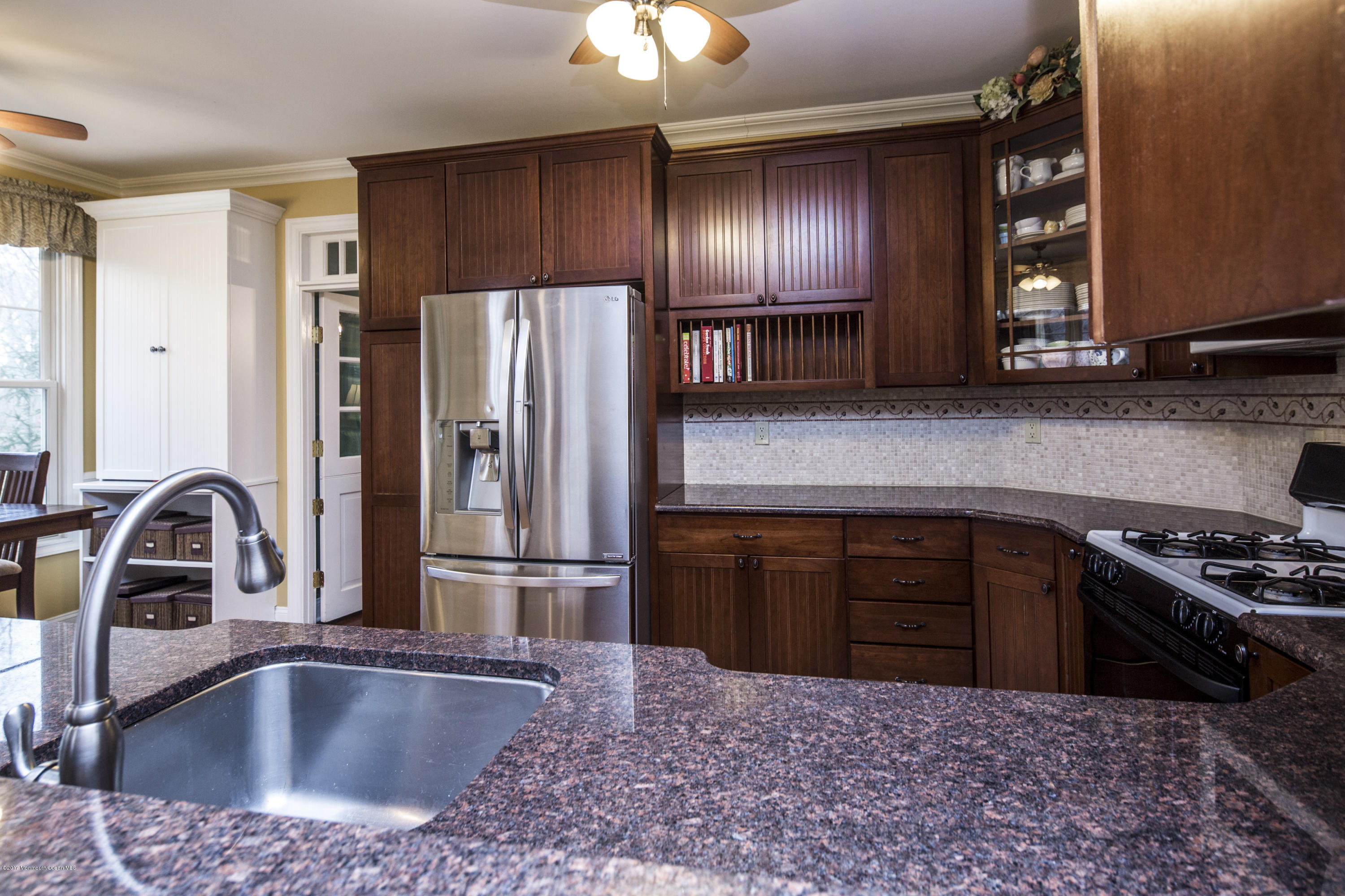 8 Blacksmith Pass Colts Neck, NJ 07722 - Photo 11 of 40 13_Kitchen-7