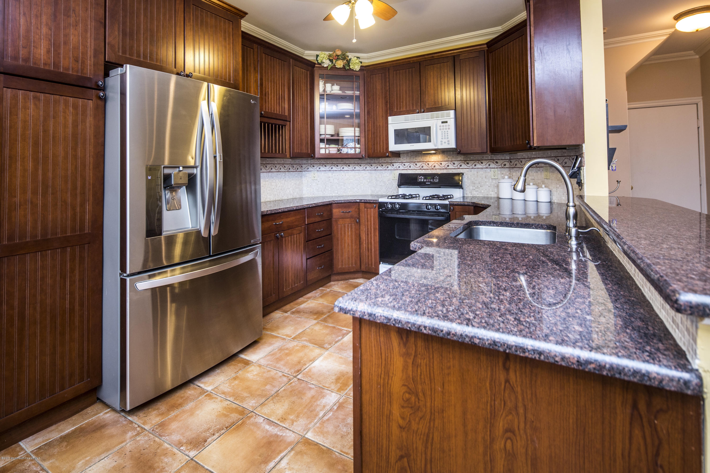 8 Blacksmith Pass Colts Neck, NJ 07722 - Photo 10 of 40 12_Kitchen-6