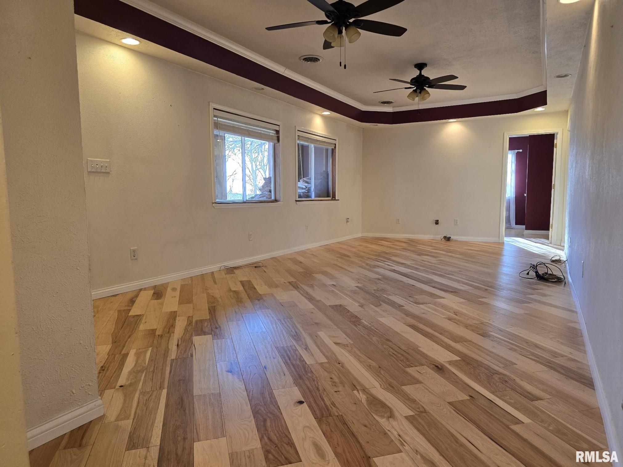 9462 North Manito Road Manito, IL 61546 - Photo 5 of 38 Gallery Image 5