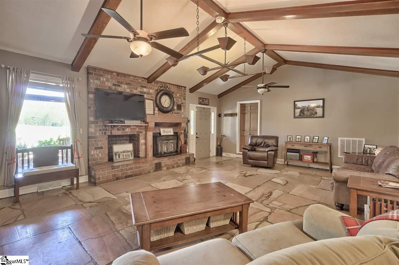 152 Turner Hill Road Easley, SC 29642 - Photo 6 of 36 Gallery Image 6