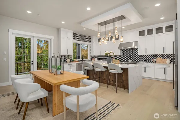 $4,990,000 | 3204 116th Avenue Northeast, Bellevue, WA 98005
