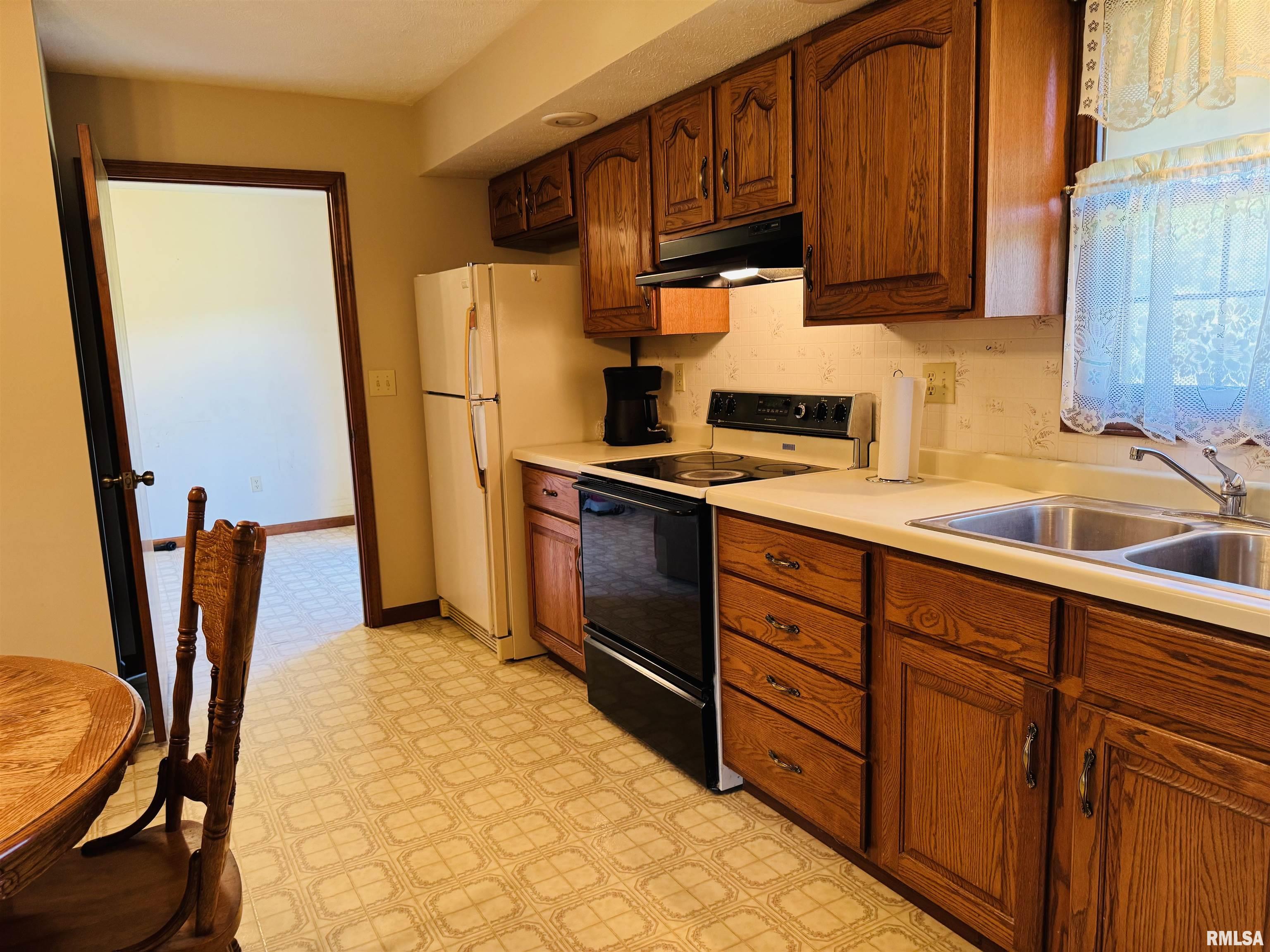 3685 Lick Creek Road Anna, IL 62906 - Photo 19 of 33 Gallery Image 19
