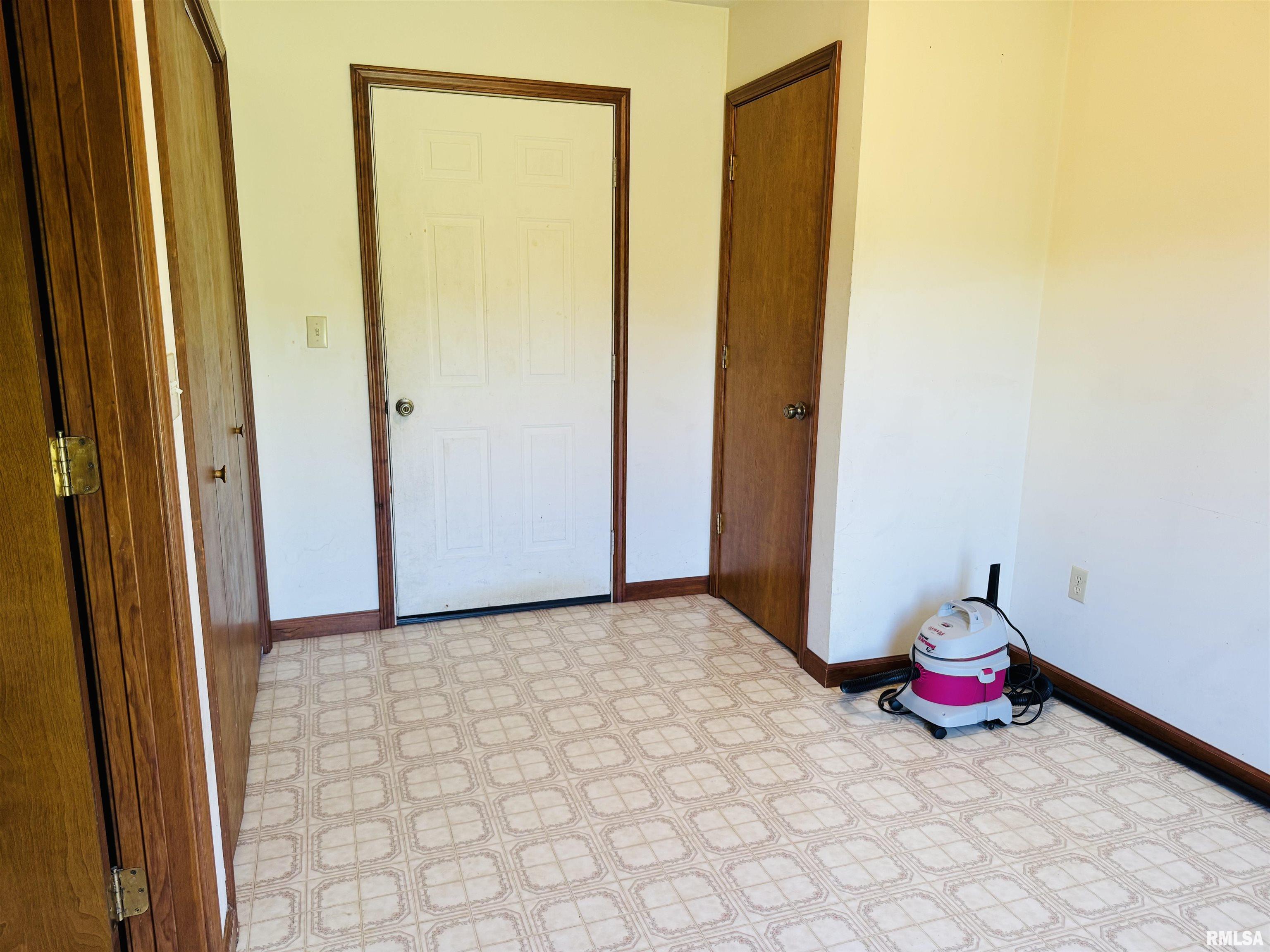3685 Lick Creek Road Anna, IL 62906 - Photo 22 of 33 Gallery Image 22